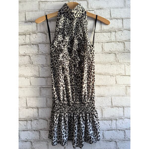 Arden B snow leopard Y2K top size small